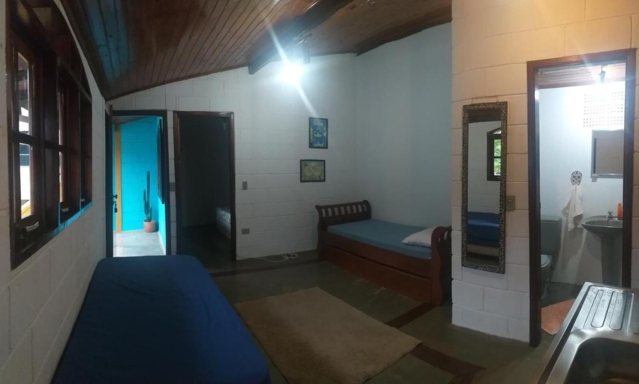 Casa Azul Itagua Casa de férias